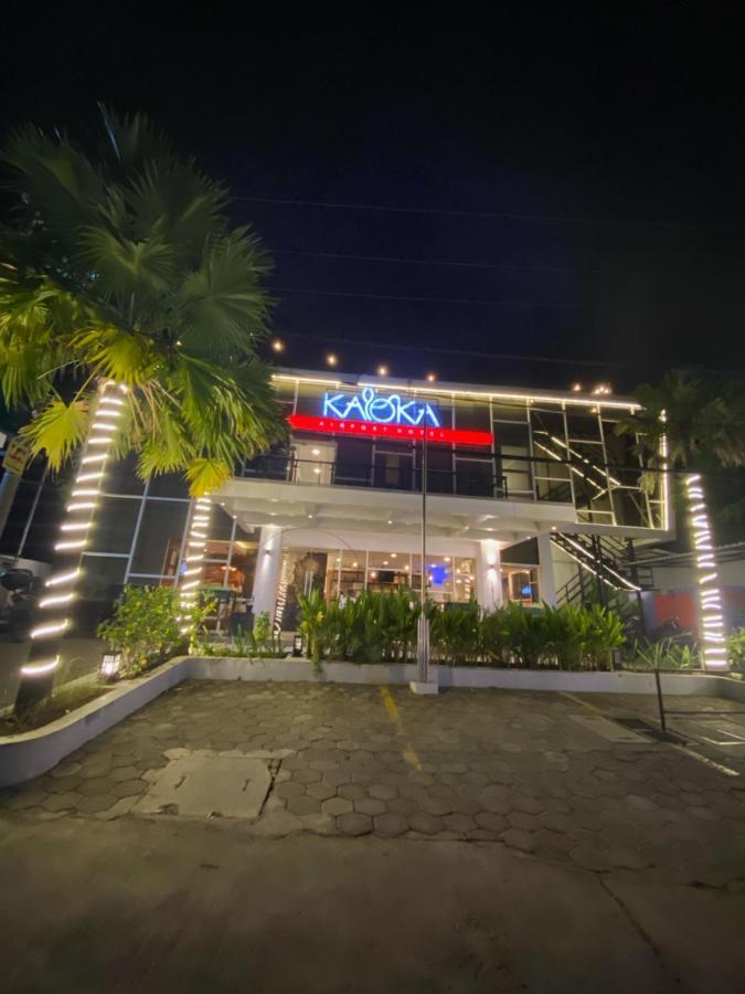 Kaloka Airport Hotel Sumbawa Besar Exteriér fotografie