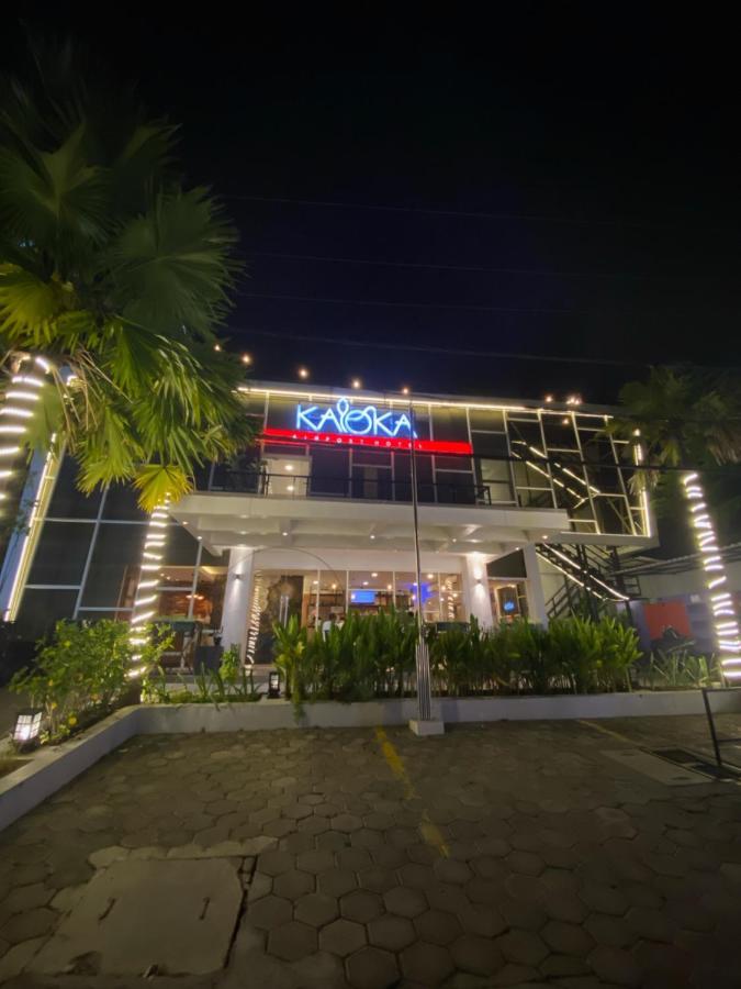Kaloka Airport Hotel Sumbawa Besar Exteriér fotografie